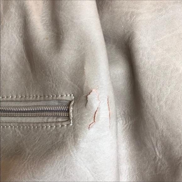 Simply Noelle Hobo Style Satchel - Picture 14 of 16